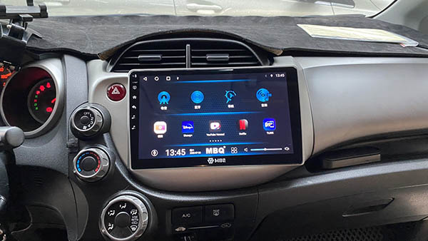 HONDA FIT / 08-13 / 10