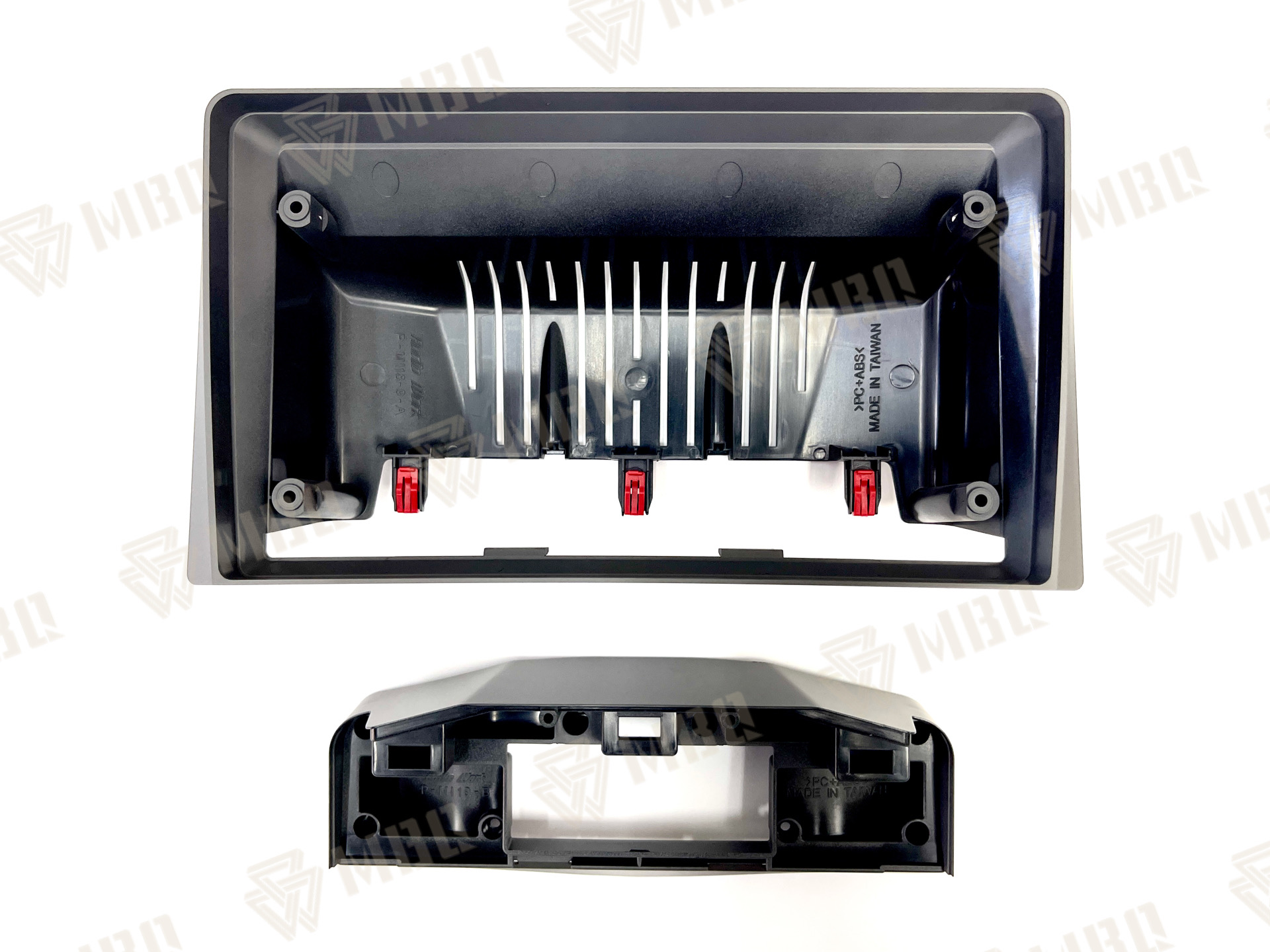 MITSUBISHI Delica (CMC) 中華 得利卡 / 中華 尖兵 P350 Hybrid (9吋上座) 2019'~ / 2022'~